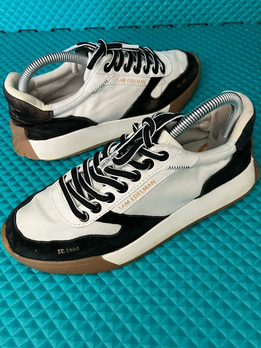 SAM EDELMAN Women Layla Black/White Suede Mixed Retro Inspired Sneakers | 8